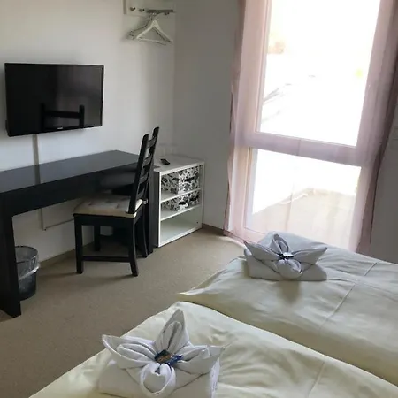 Nox - Bed & Breakfast Steinheim (Westphalia)