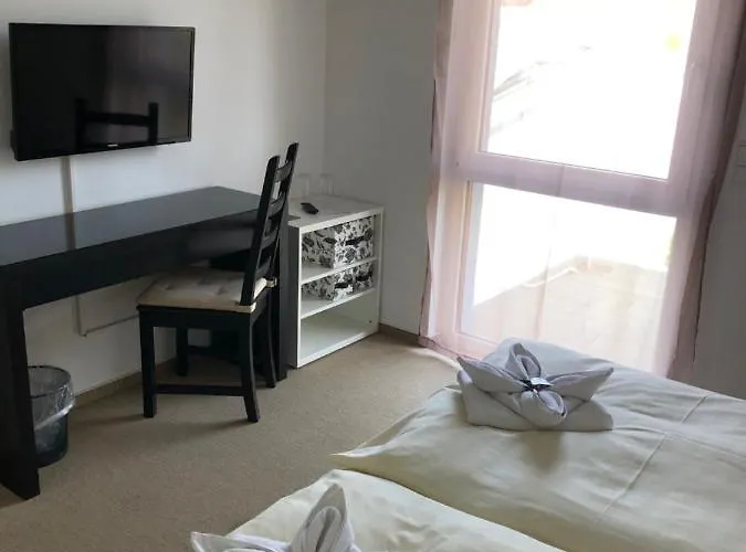 Nox - فندق مبيت وإفطار Steinheim (Westphalia)